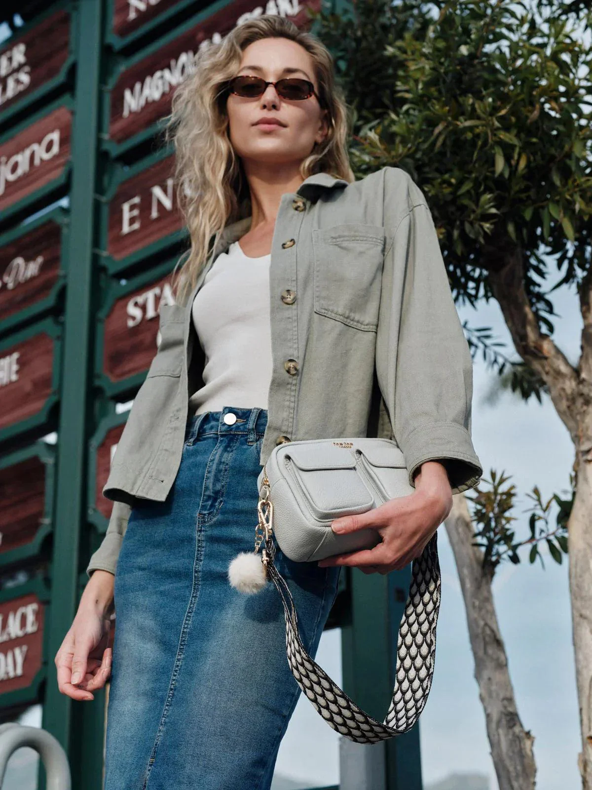 Chiswick Cargo Bag Salt Grey - Image 2