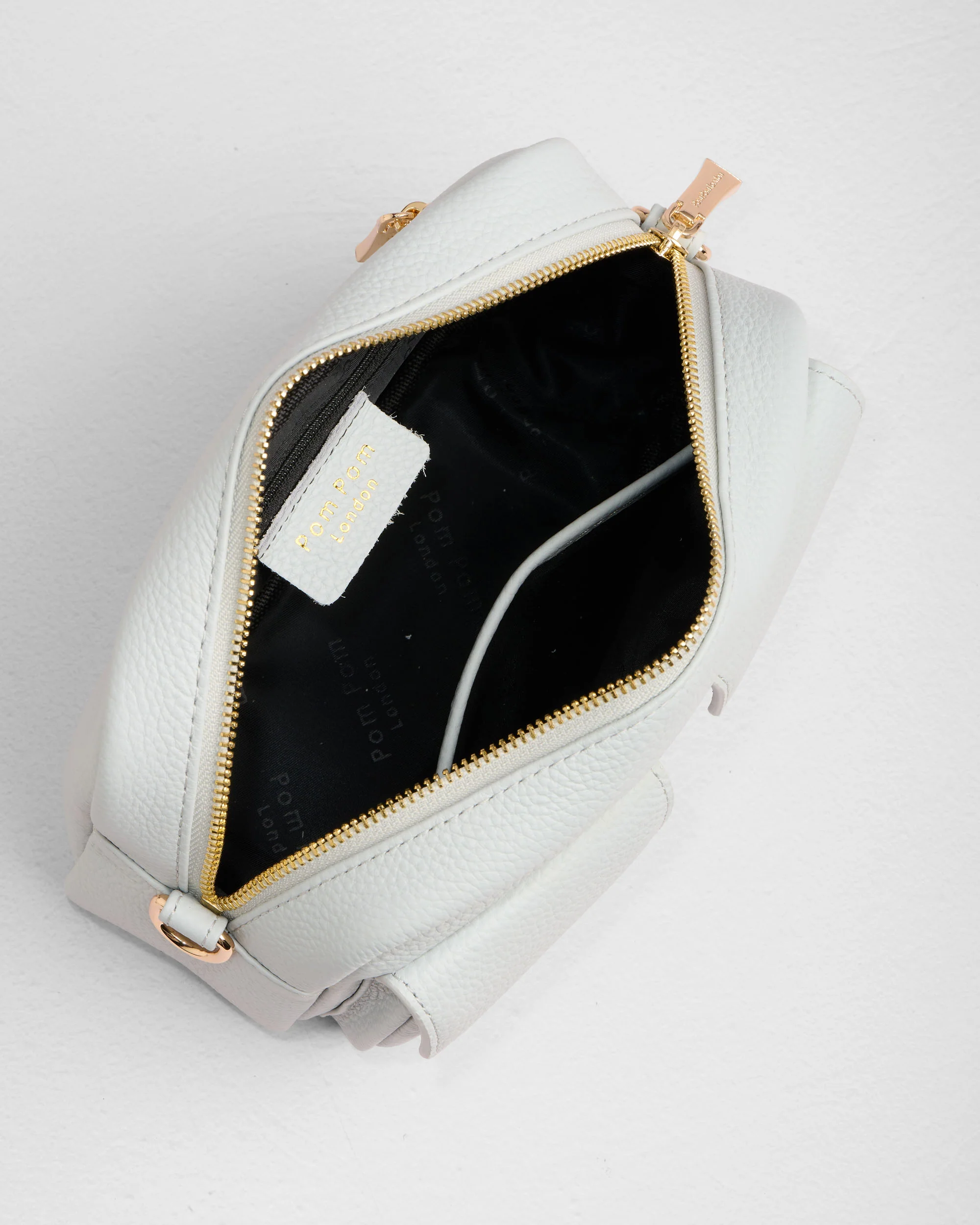 Chiswick Cargo Bag Salt Grey - Image 6