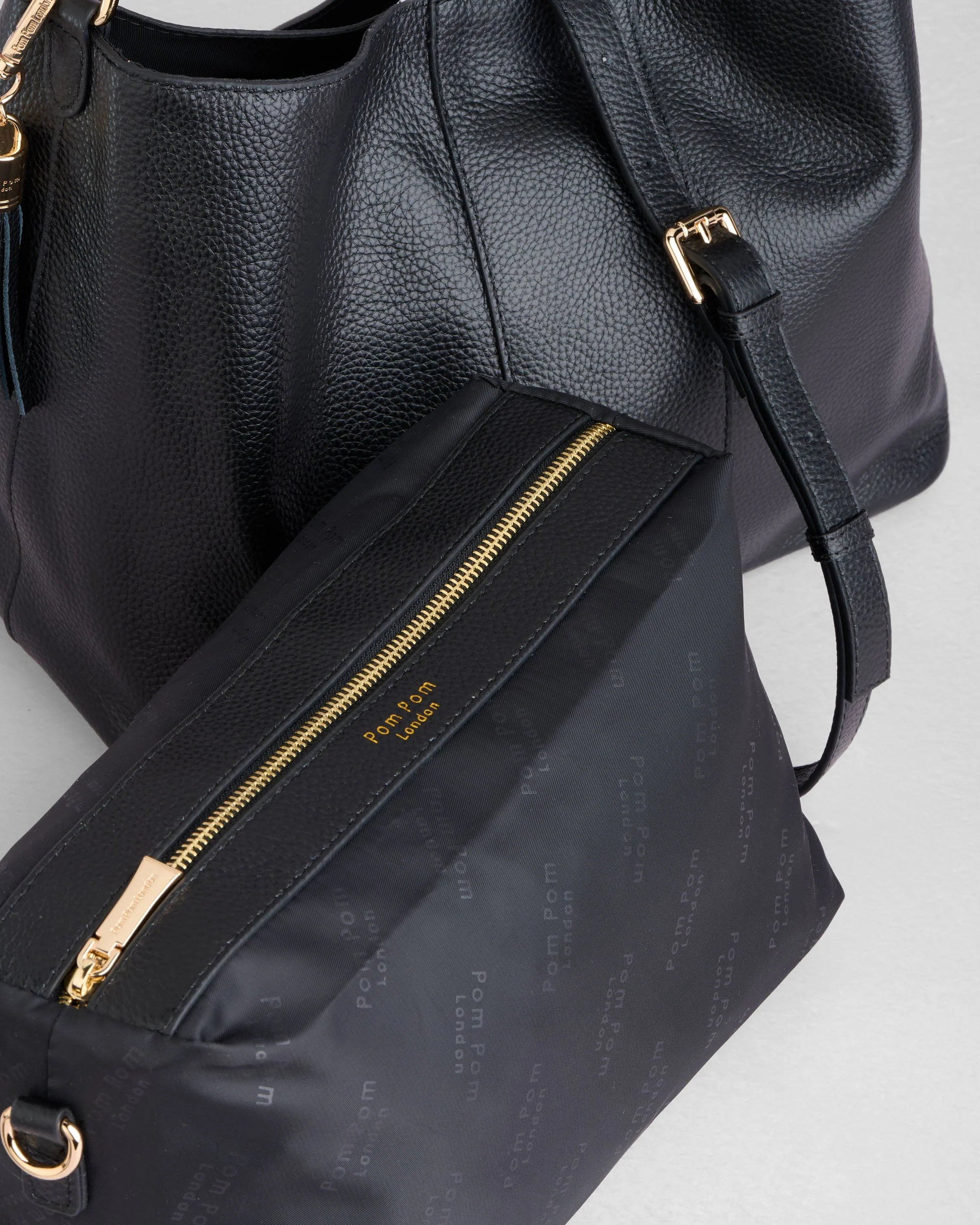 Lambeth Plus Bag Black - Image 5