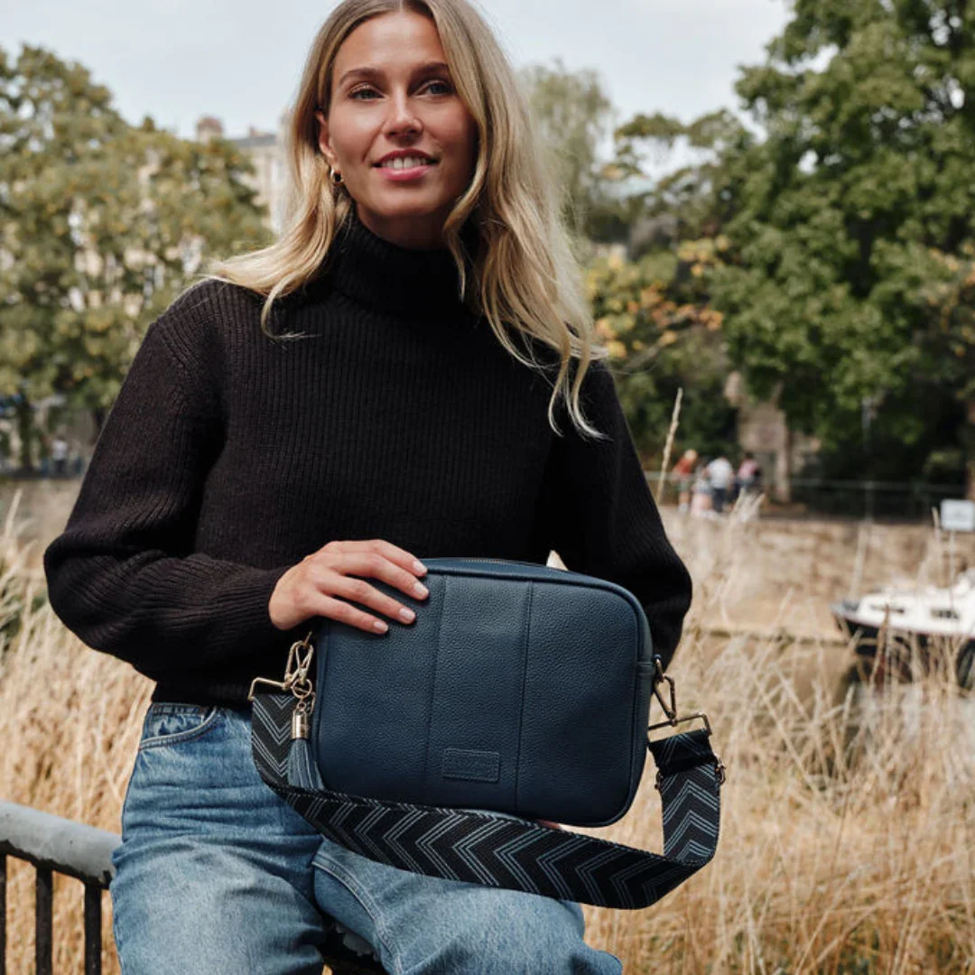 Pom Pom London City Plus Bag Nordic Blue - Image 2