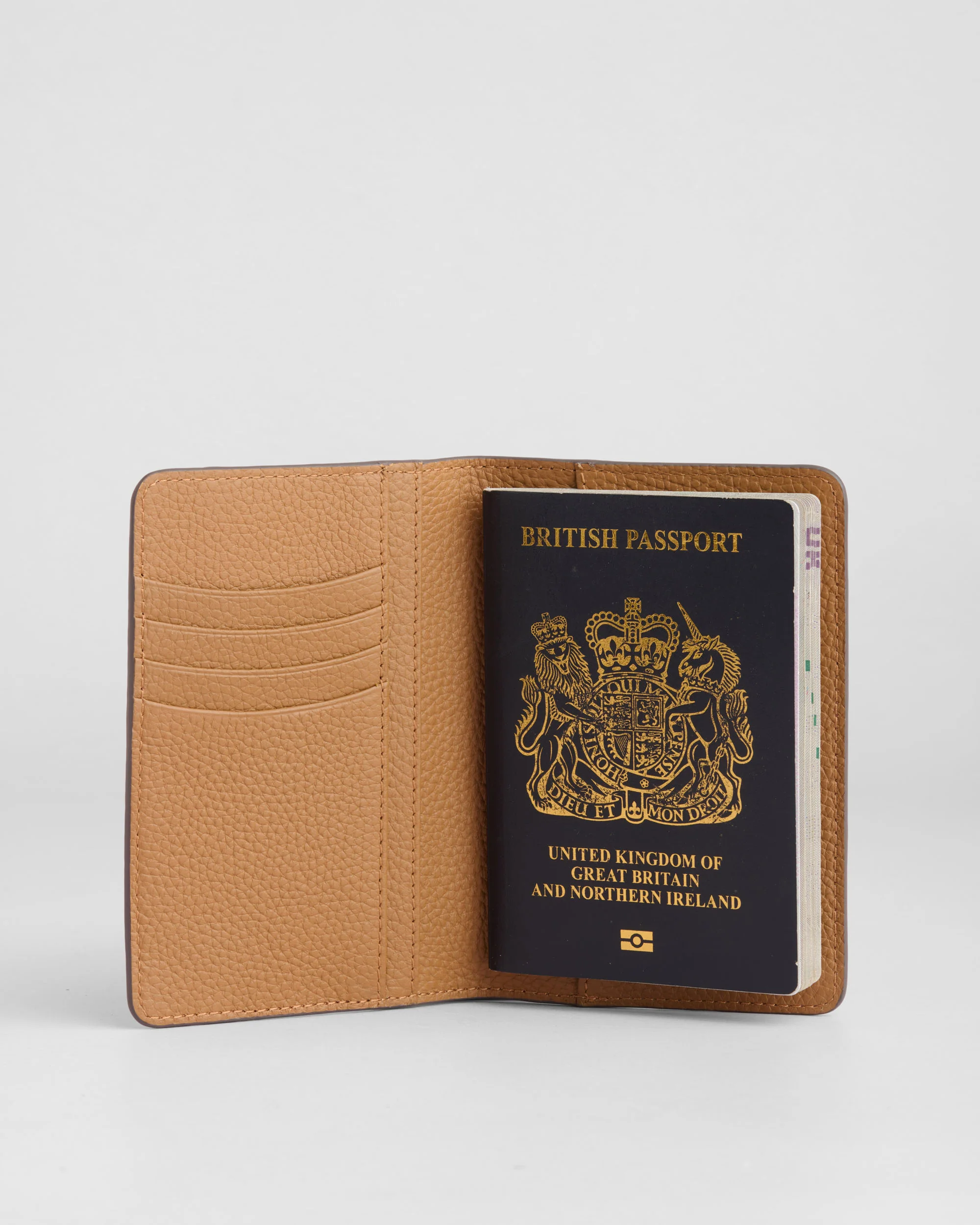 Pom Pom London Passport Holder Maple - Image 4