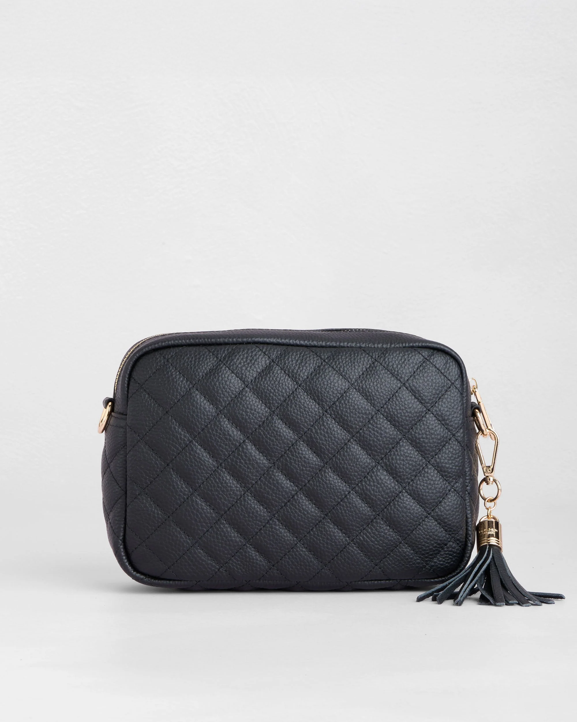 Quilted City Bag Black & Accessories - Image 4