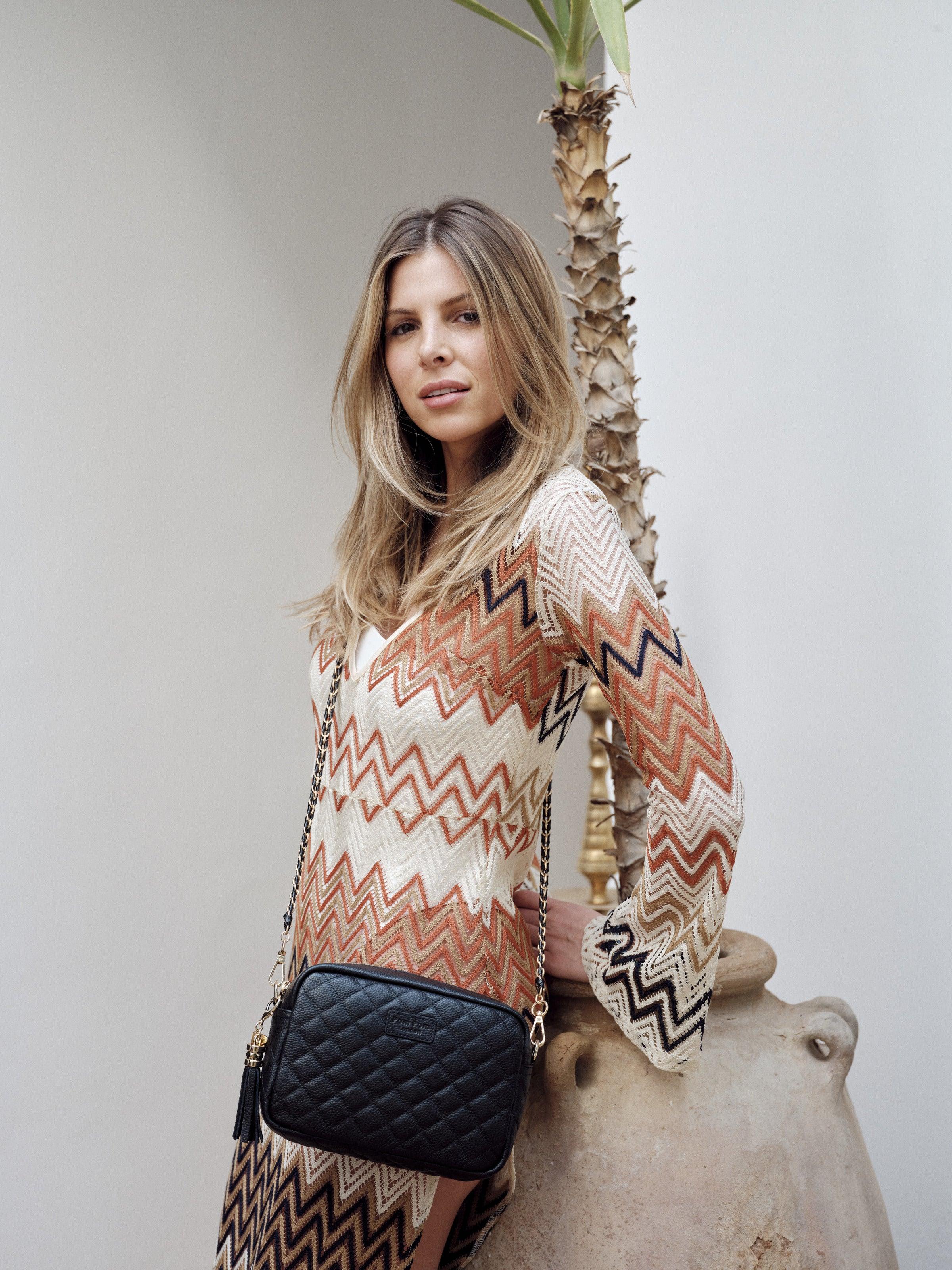 Quilted City Bag Black & Accessories - Image 6