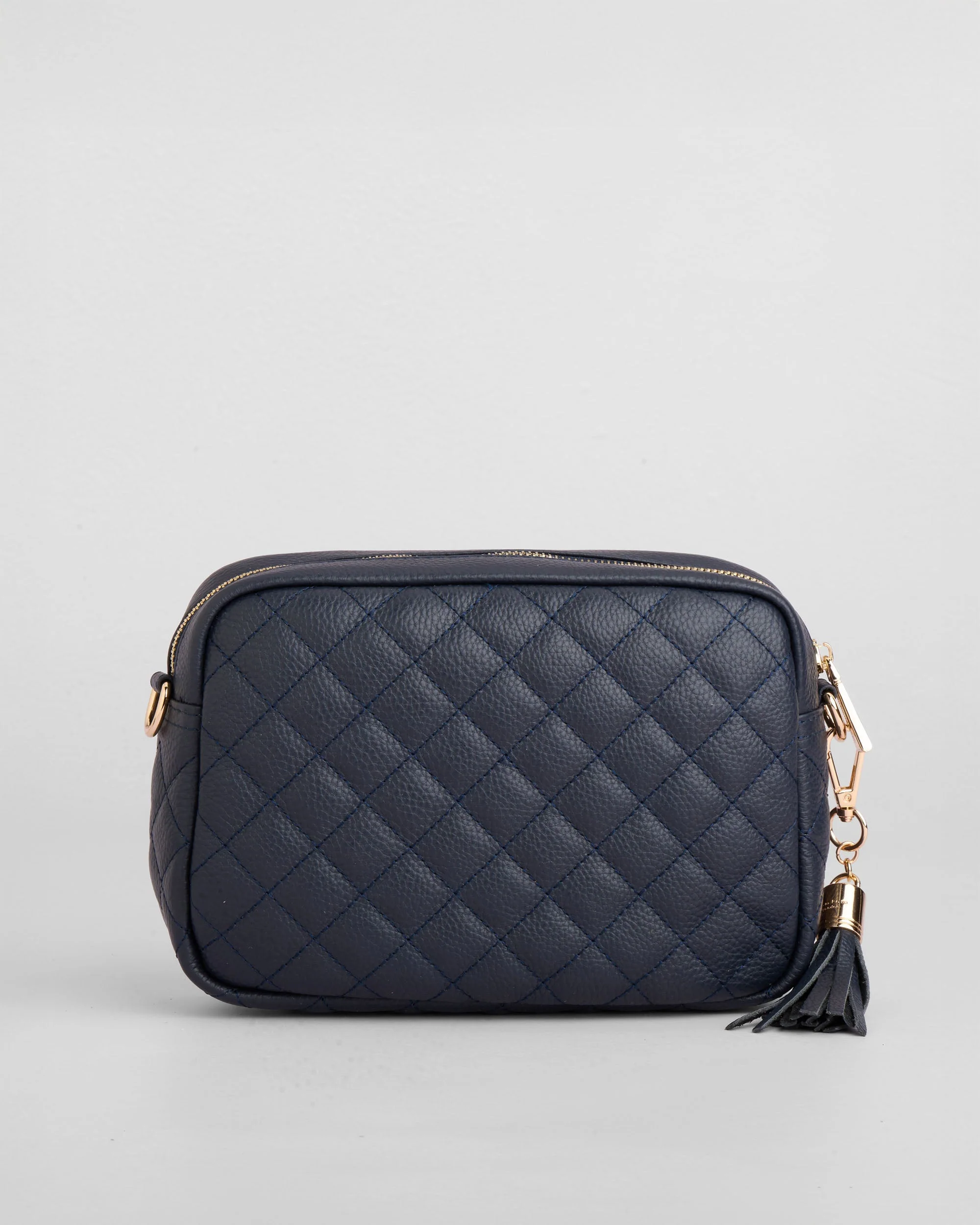 Quilted City Bag Navy & Accessories - Image 4