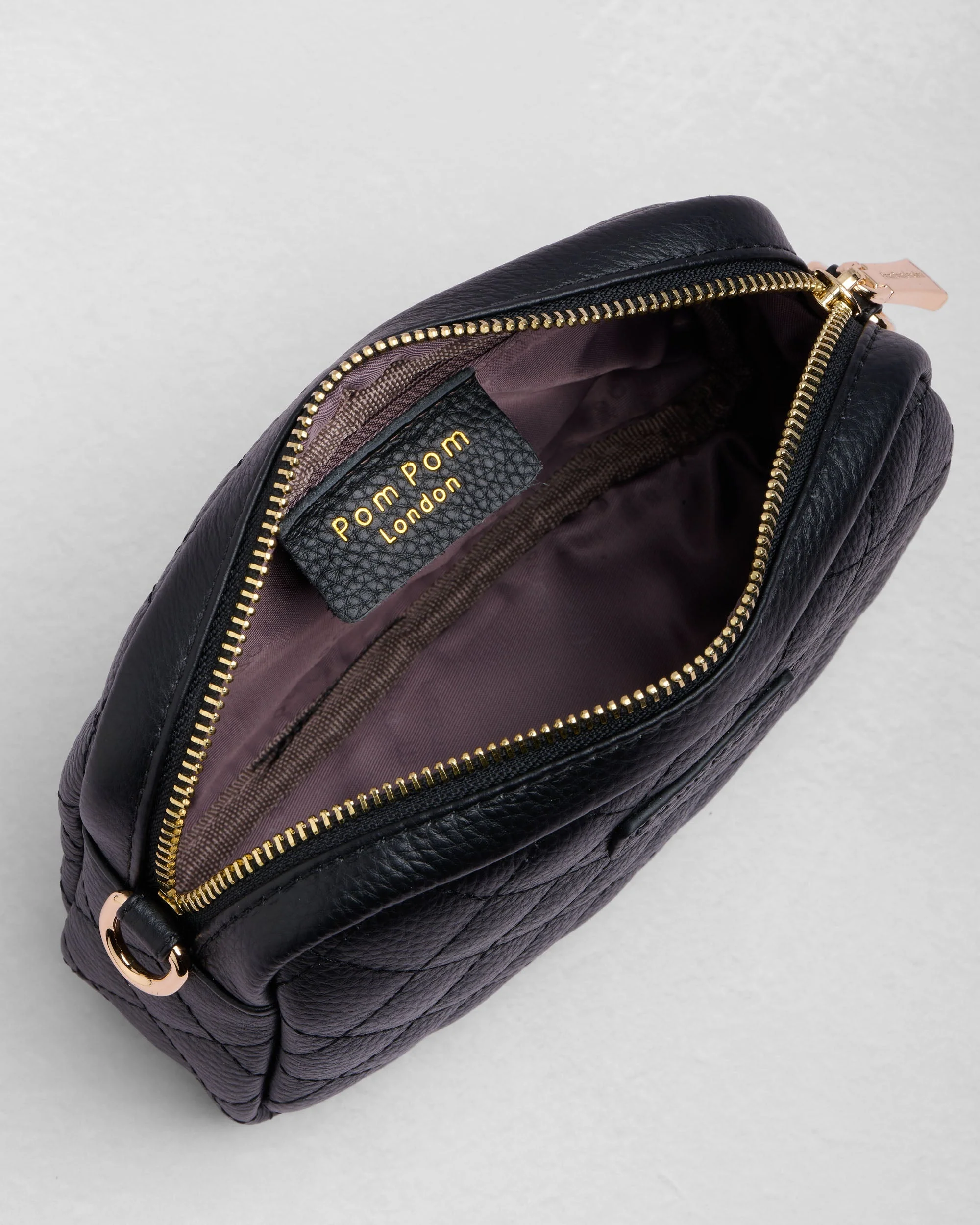 Quilted City MINI Bag Black & Accessories - Image 6