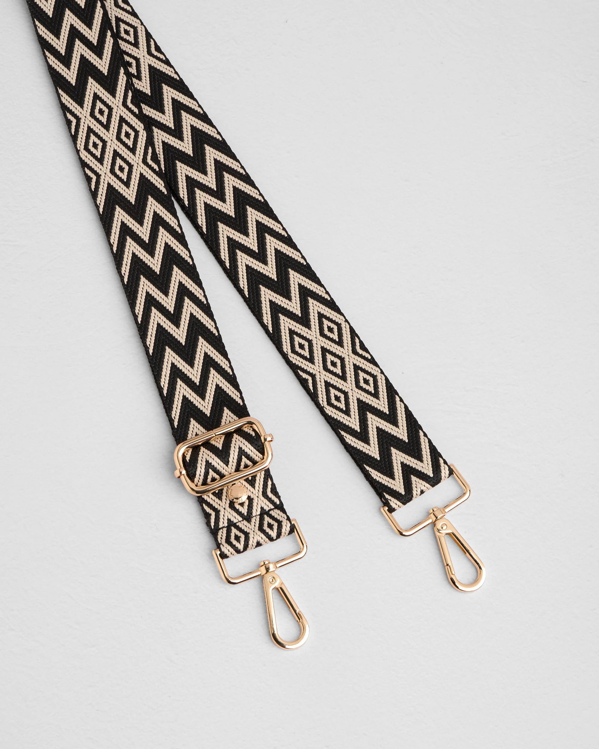 Strap Black & Stone Zig Zag