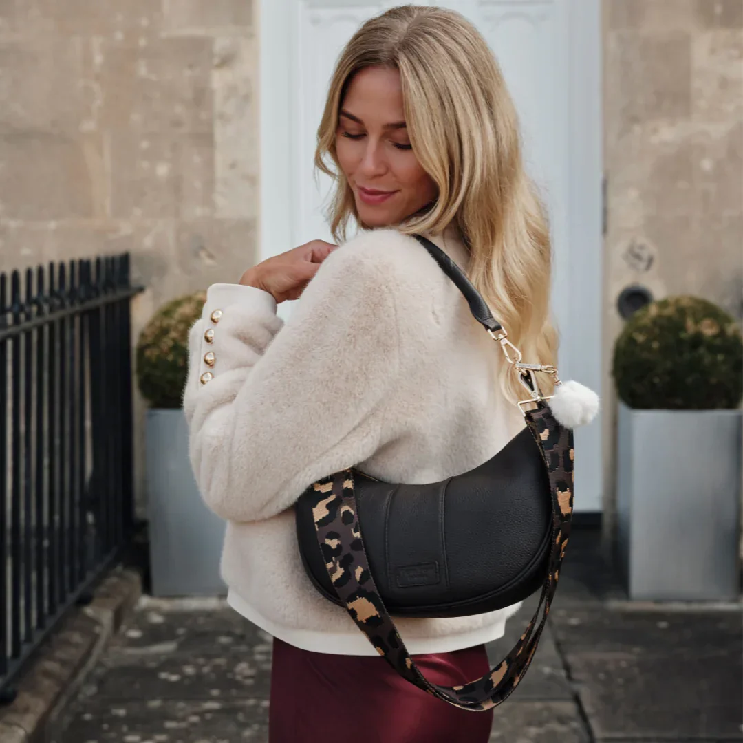 Sutton Sling Bag Conker - Image 6