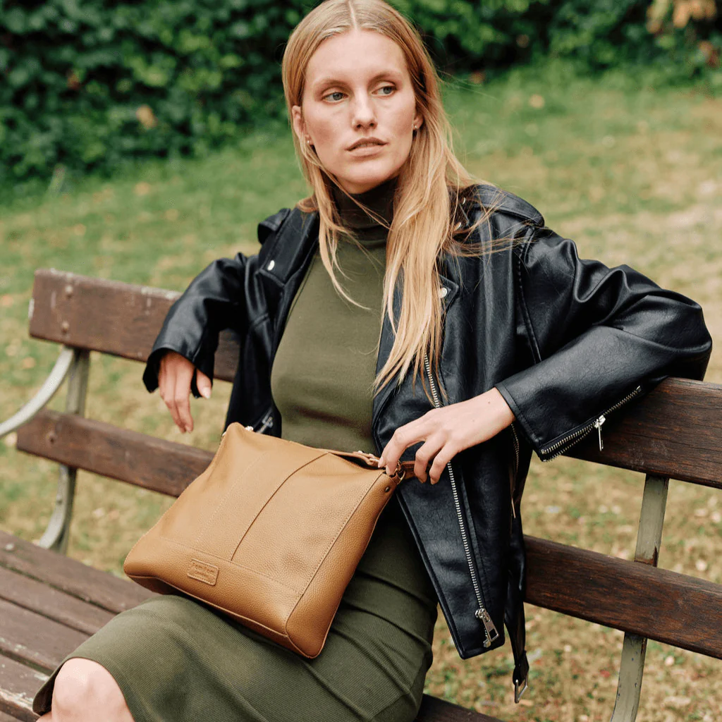 Westminster Bag Maple & Accessories - Image 2