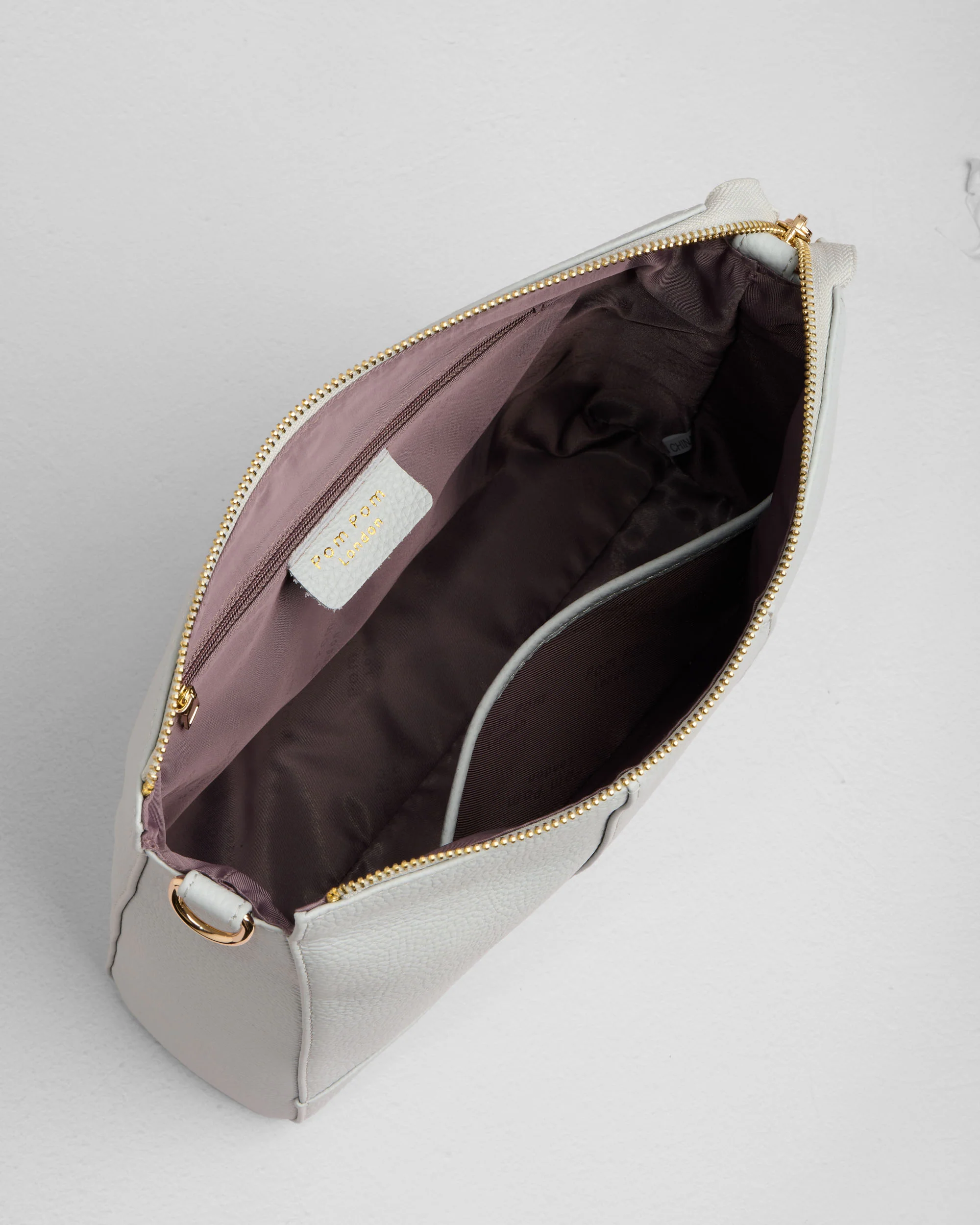 Westminster Bag Salt Grey & Accessories - Image 6